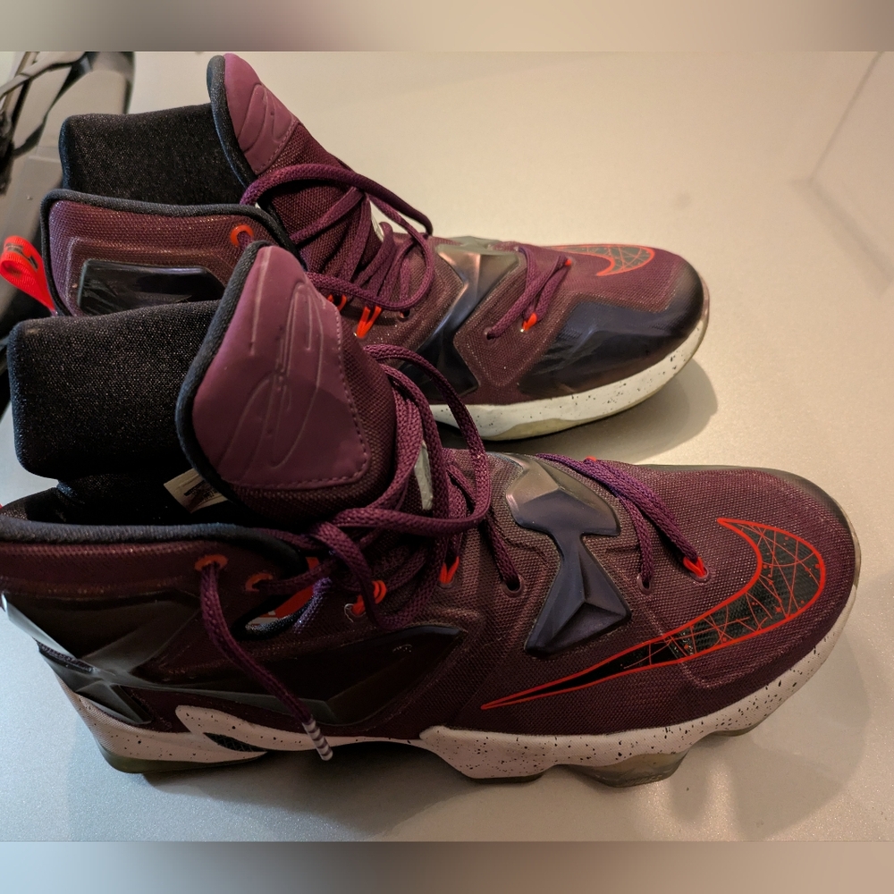 Lebron 13 mulberry